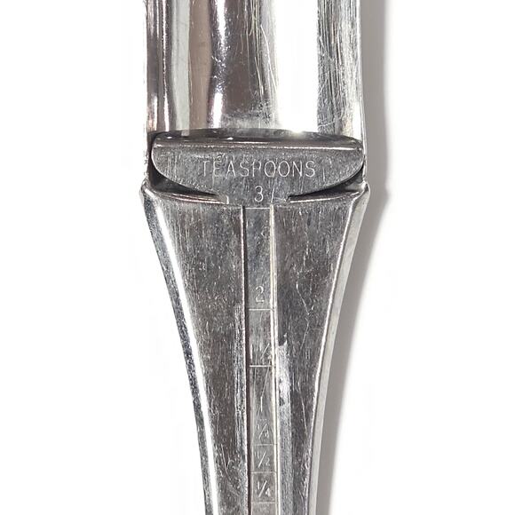 1940s Adjustable Baking Cooking Metal Measuring Spoon - Picture 2 of 5